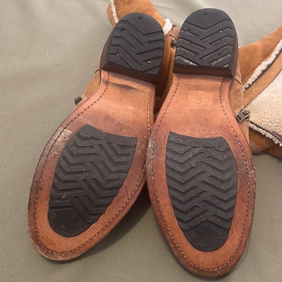 UGG KOOLABURRA size 7” Leather womens boots fully Sherpa lined - Picture 12 of 16